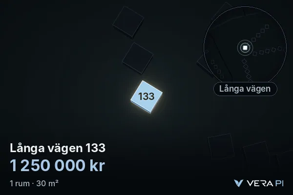 VERA PI:s bild av Långa vägen 133: huset i 3D, upplyst i blått, och kartan runt omkring