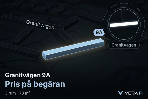 VERA PI:s bild av Granitvägen 9A: huset i 3D, upplyst i blått, och kartan runt omkring