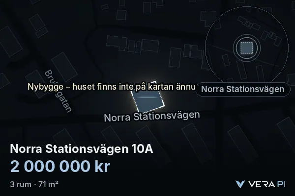 VERA PI's image of Norra Stationsvägen 10A: the building in 3D, lit in blue, and the map around it