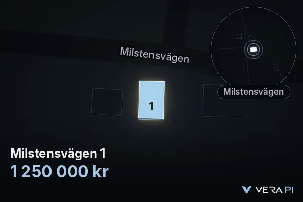 VERA PI:s bild av Milstensvägen 1: huset i 3D, upplyst i blått, och kartan runt omkring