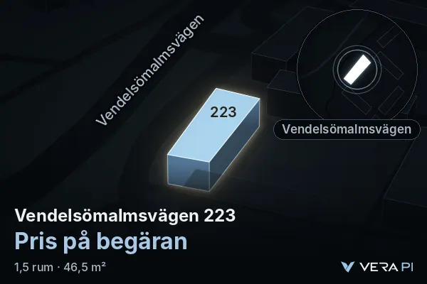 VERA PI:s bild av Vendelsömalmsvägen 223: huset i 3D, upplyst i blått, och kartan runt omkring