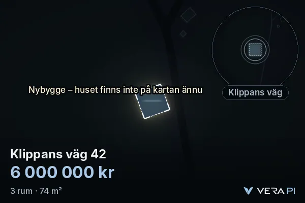 VERA PI:s bild av Klippans väg 42: huset i 3D, upplyst i blått, och kartan runt omkring