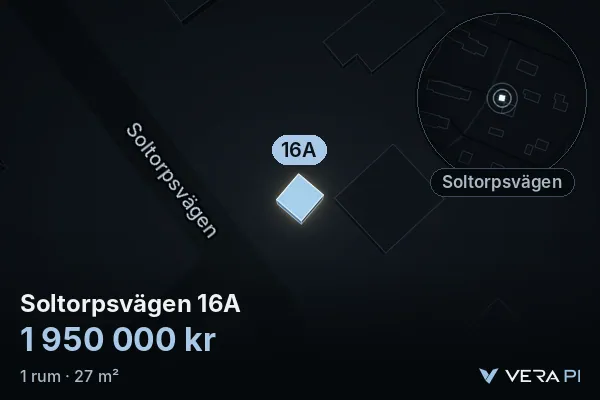 VERA PI's image of Soltorpsvägen 16A: the building in 3D, lit in blue, and the map around it