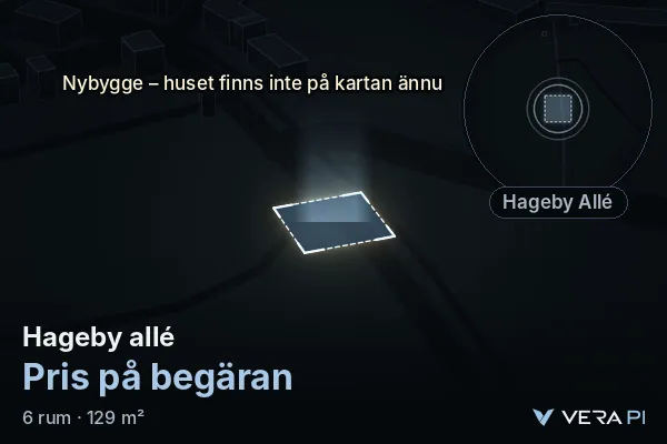 VERA PI:s bild av Hageby allé: huset i 3D, upplyst i blått, och kartan runt omkring