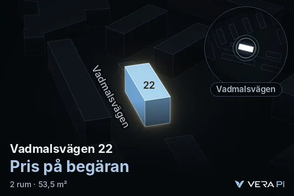 VERA PI:s bild av Vadmalsvägen 22: huset i 3D, upplyst i blått, och kartan runt omkring