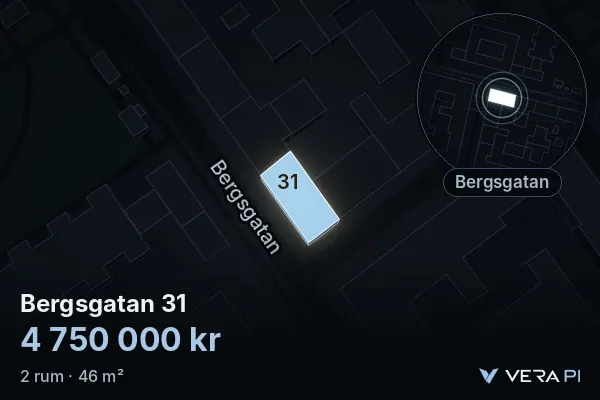 VERA PI:s bild av Bergsgatan 31: huset i 3D, upplyst i blått, och kartan runt omkring