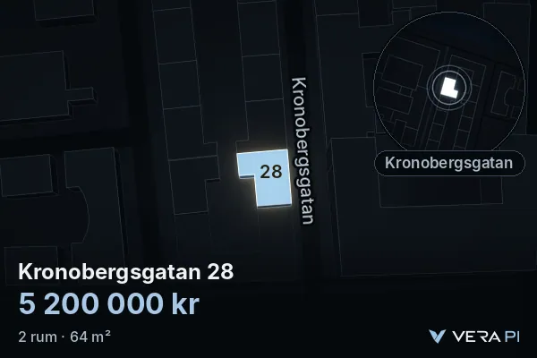VERA PI:s bild av Kronobergsgatan 28: huset i 3D, upplyst i blått, och kartan runt omkring