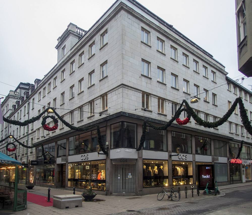 Mäster Samuelsgatan 9