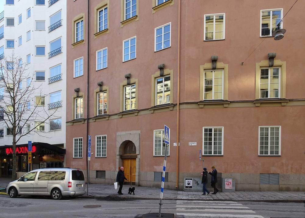 Karlaplan 2–2A