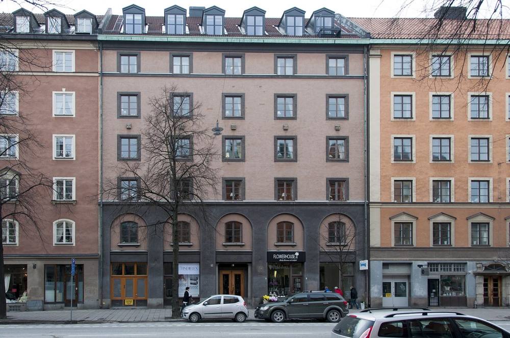 Karlavägen 24