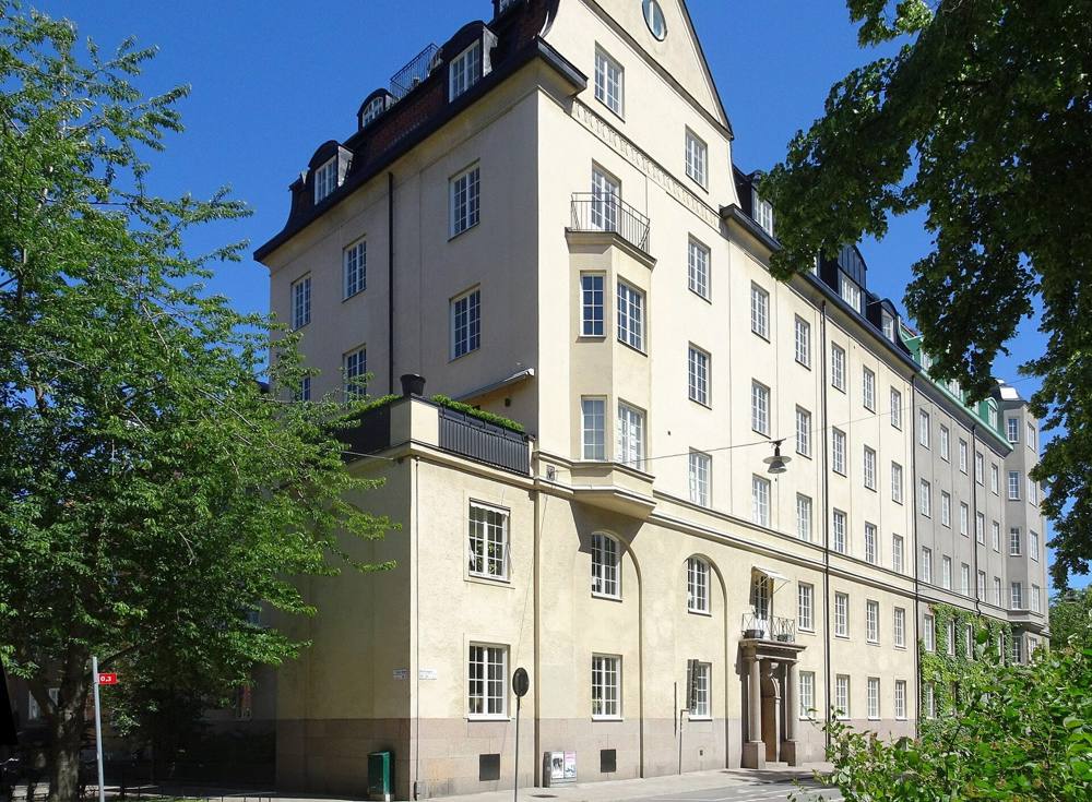 Karlavägen 99