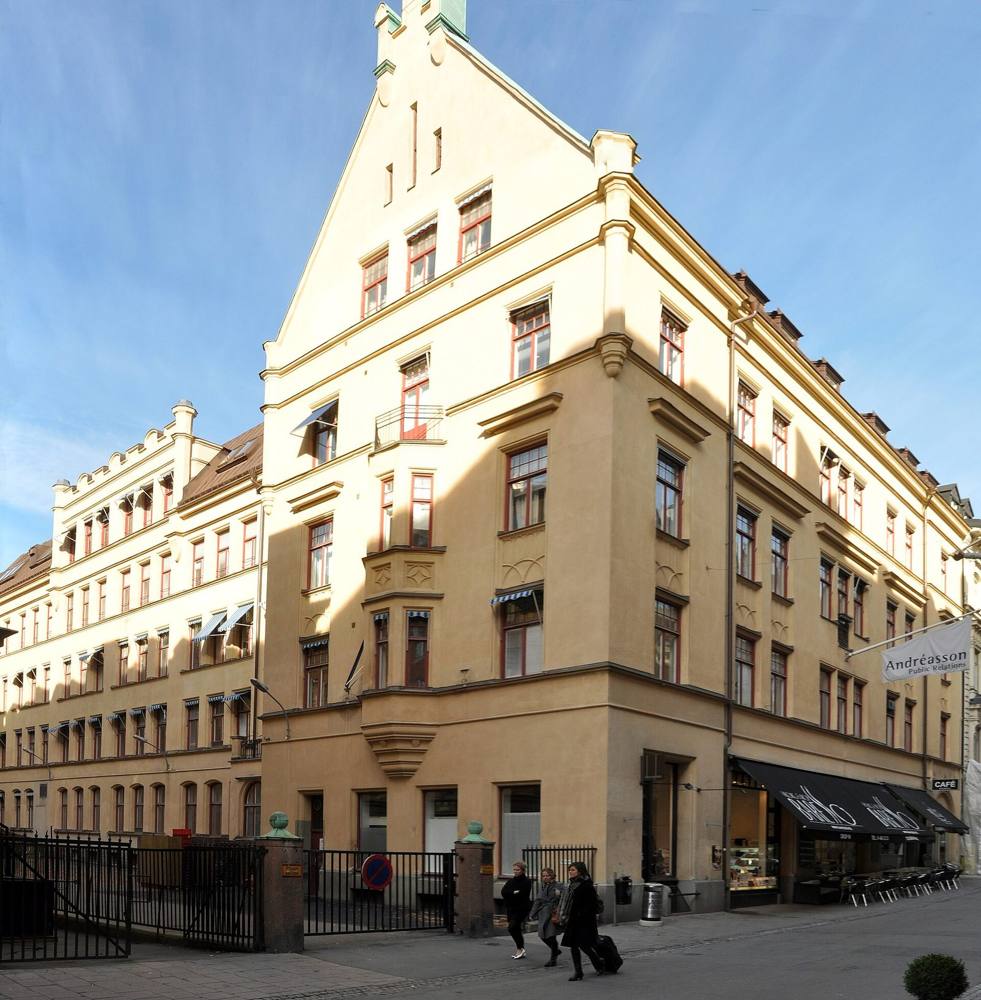 Nybrogatan 19–21