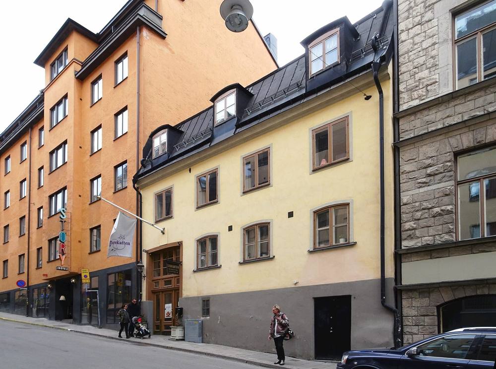 Riddargatan 4–8