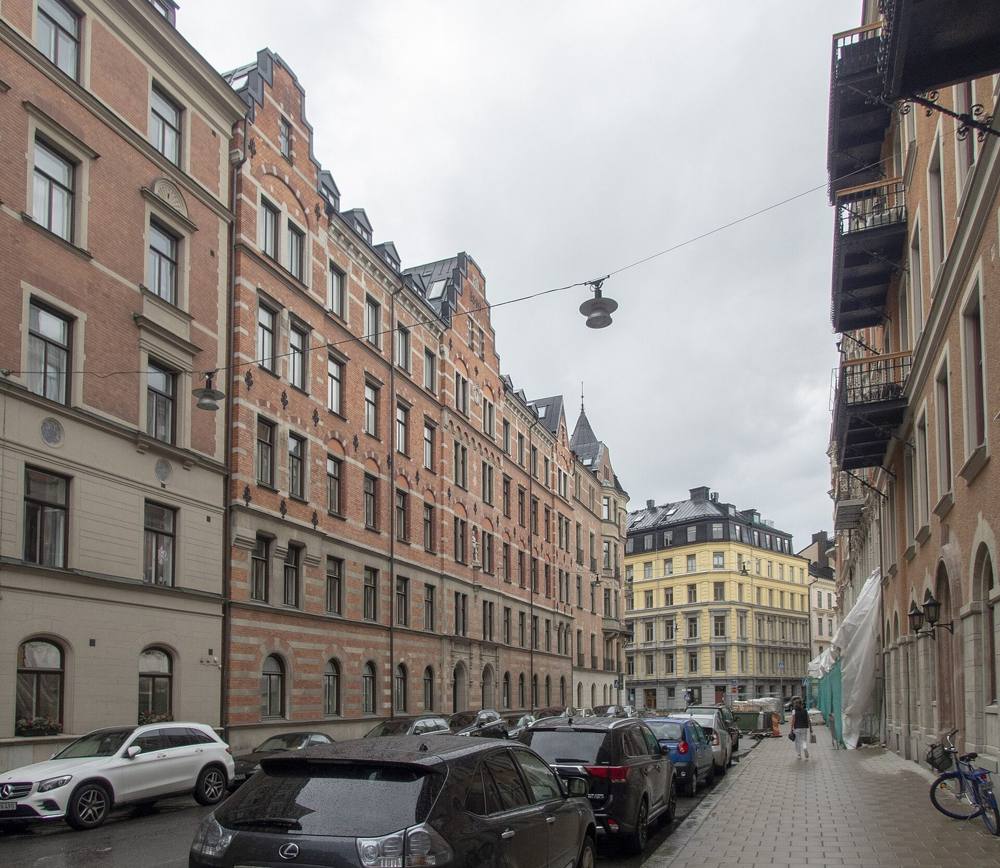 Riddargatan 60–64