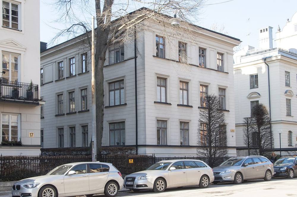 Villagatan 19