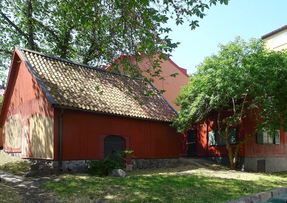 Kapellgränd 8