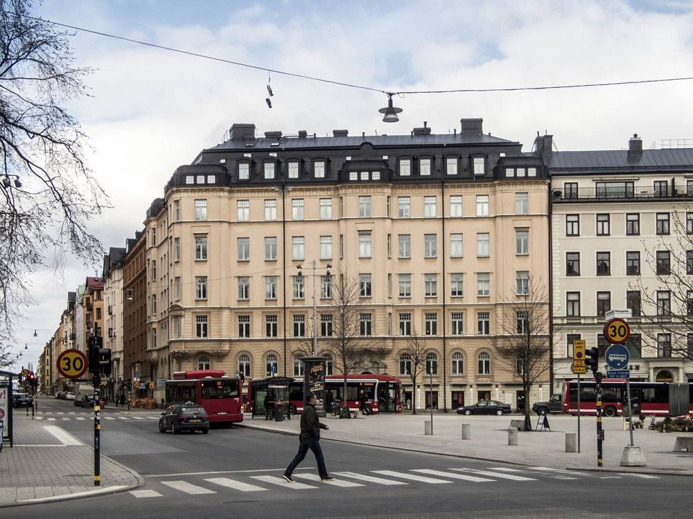 Karlbergsvägen 16
