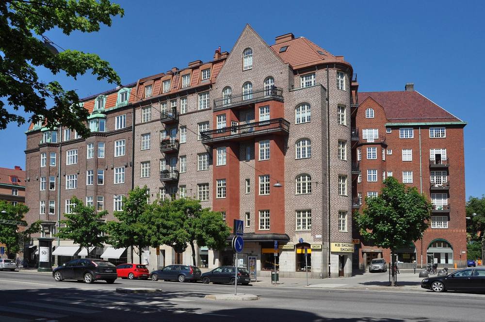 Karlbergsvägen 42